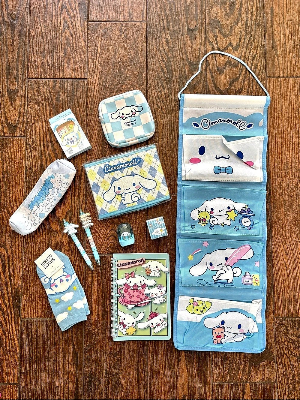 11-Piece Cinnamoroll Storage, Stationery & Accessories Gift Set Bundle